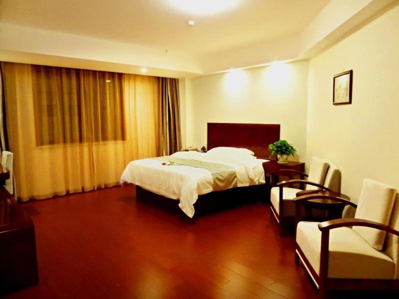 Greentree Inn Jiangxi Jindezhen People Square Jindin Business Hotel Jingdezhen Dış mekan fotoğraf