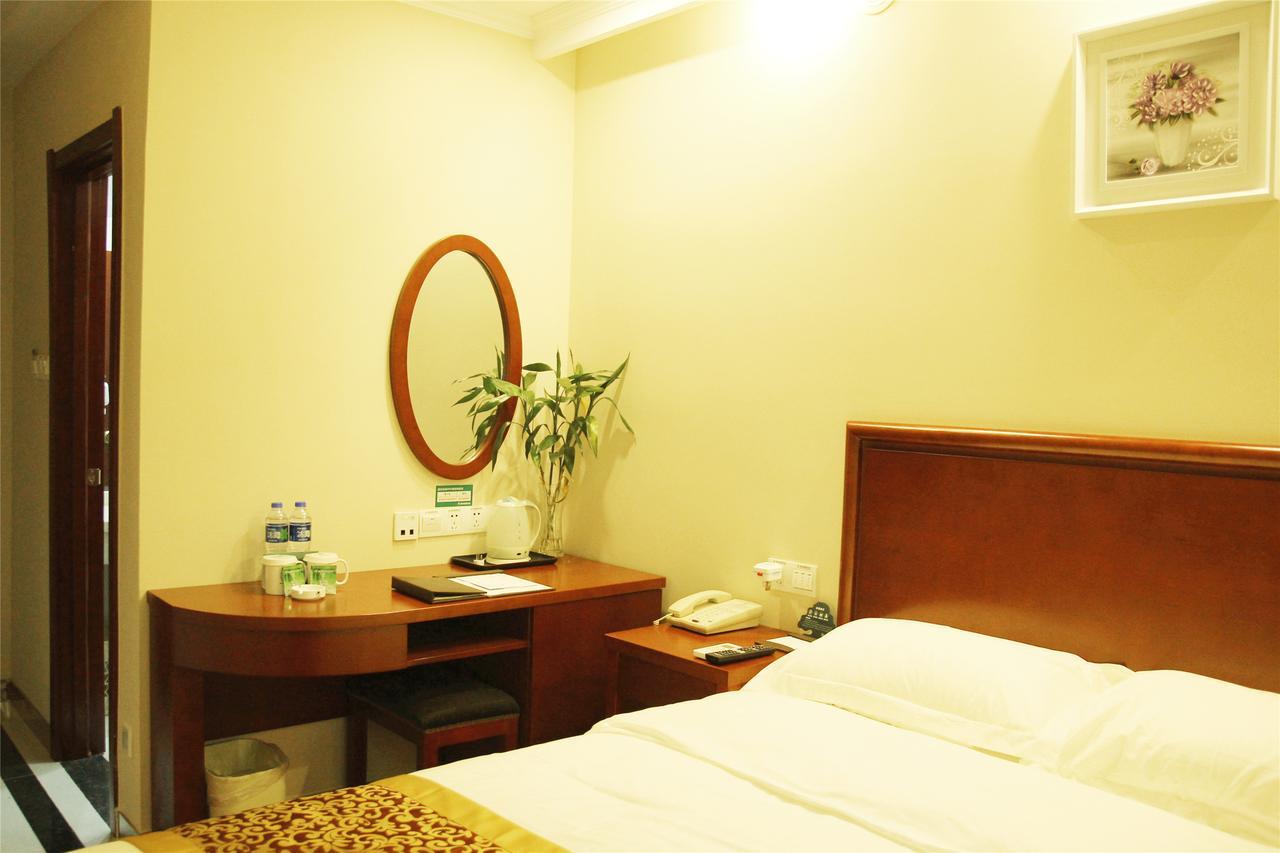 Greentree Inn Jiangxi Jindezhen People Square Jindin Business Hotel Jingdezhen Dış mekan fotoğraf